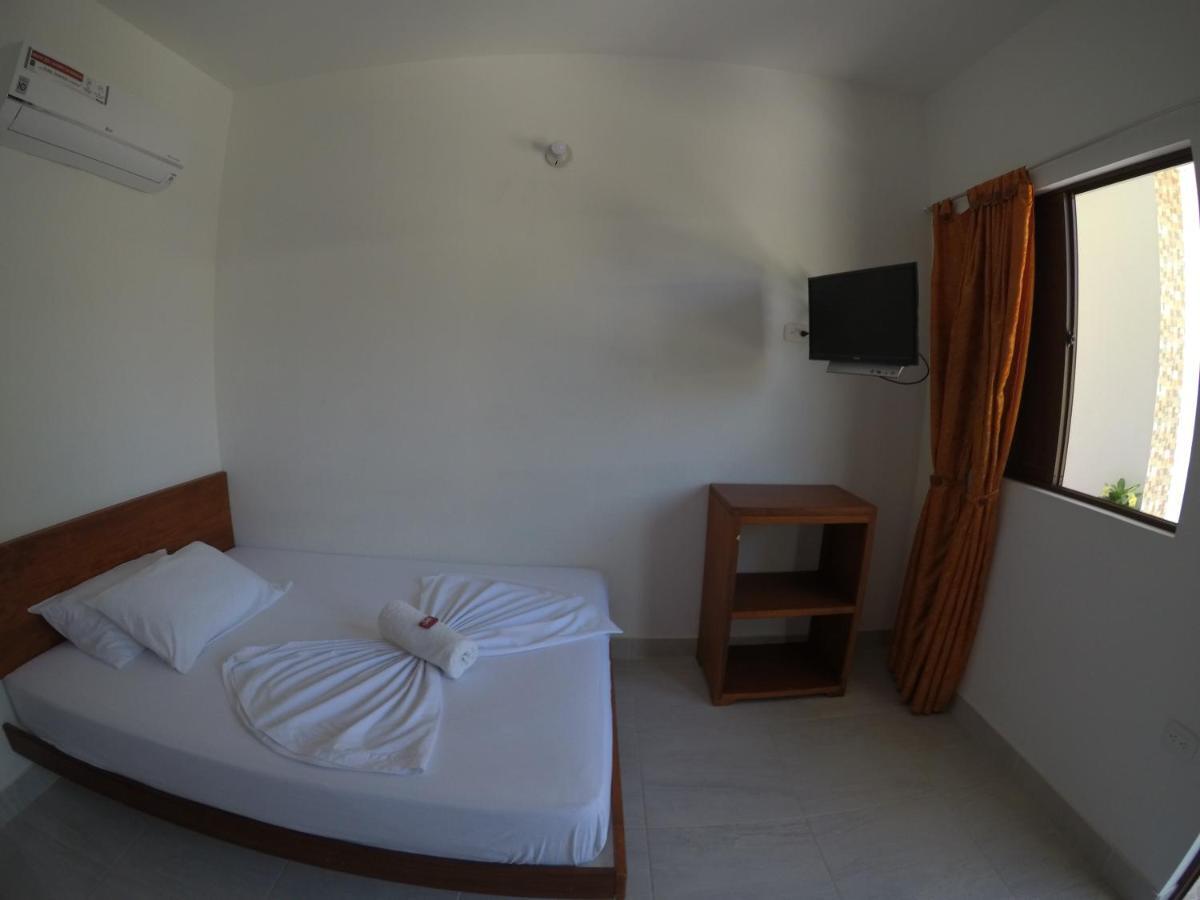 Hotel Paraiso Plaza Puerto Triunfo Buitenkant foto